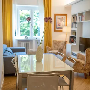 La Casa Di Livia , Roma Italia