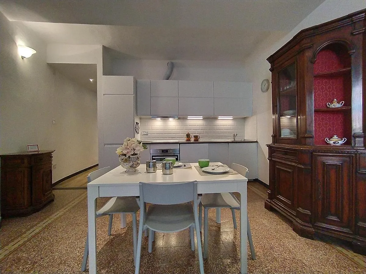 Rosanna House Apartment Vernazza 0*,